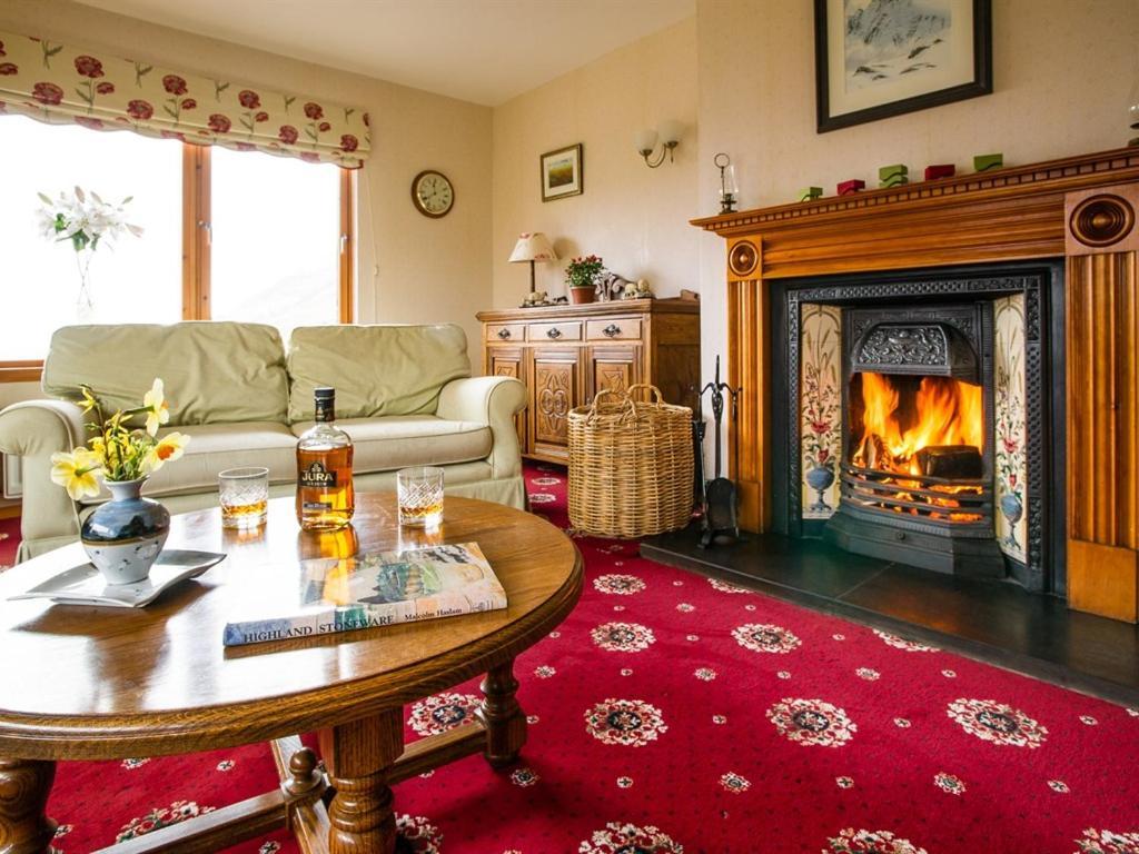 Torran B & B Ullapool Esterno foto